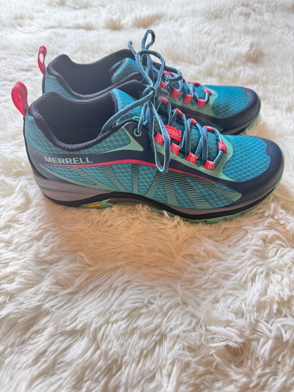 Merrell Women’s Siren Edge 3